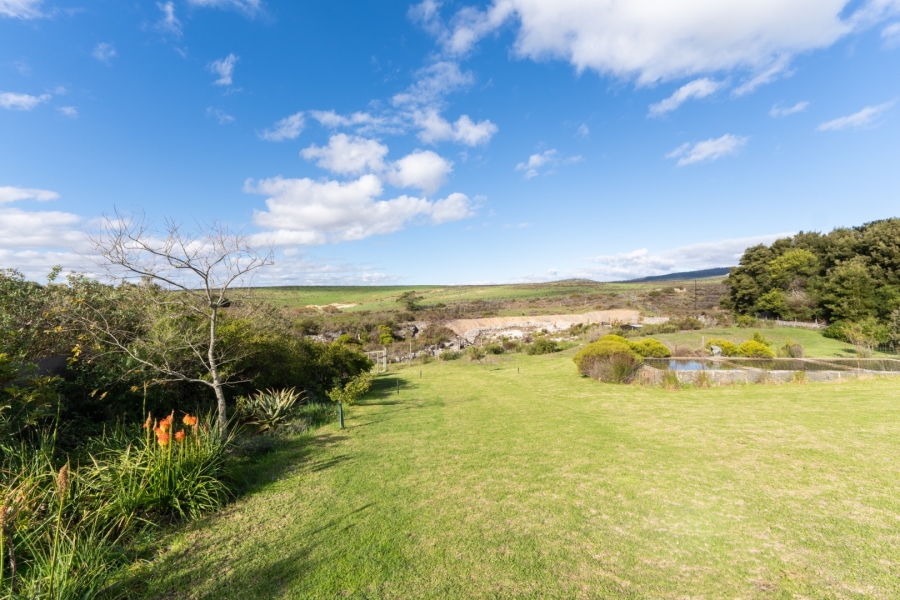 1 Bedroom Property for Sale in Napier Western Cape